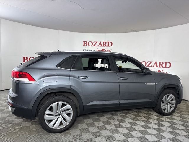 2023 Volkswagen Atlas Cross Sport 2.0T SE w/Technology