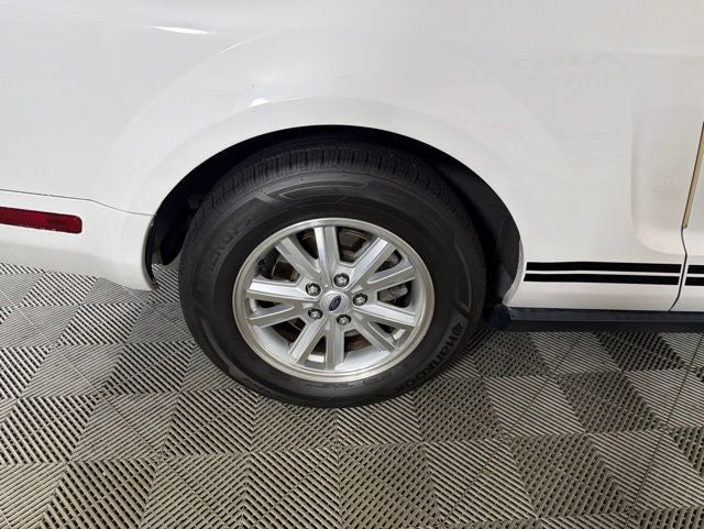 2009 Ford Mustang V6 Premium