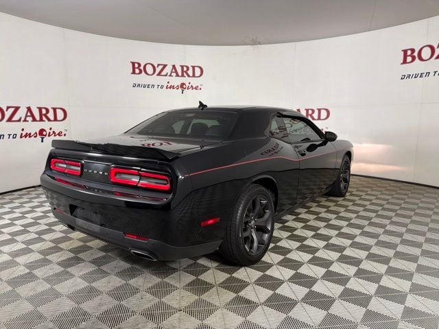 2018 Dodge Challenger SXT