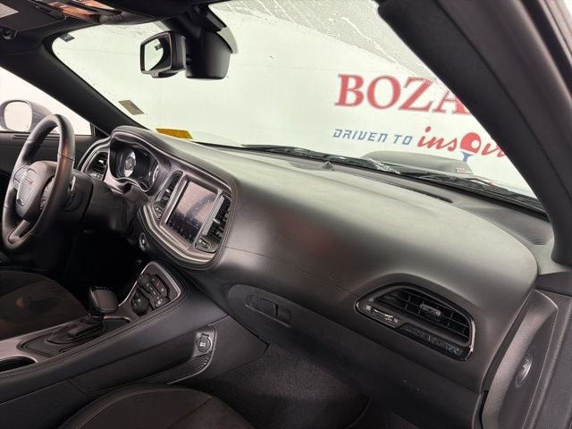 2022 Dodge Challenger R/T Scat Pack Shaker 392