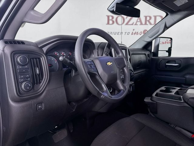2025 Chevrolet Silverado 2500HD Custom