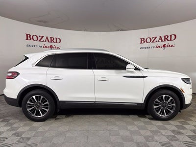 2022 Lincoln Nautilus Standard