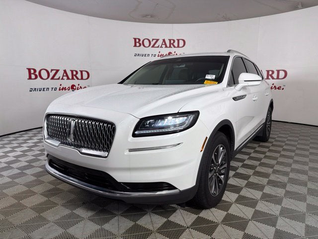 2022 Lincoln Nautilus Standard