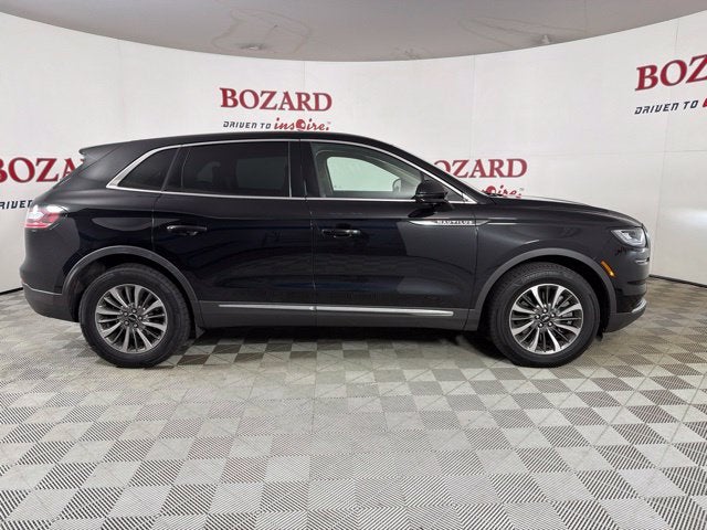 2022 Lincoln Nautilus Standard