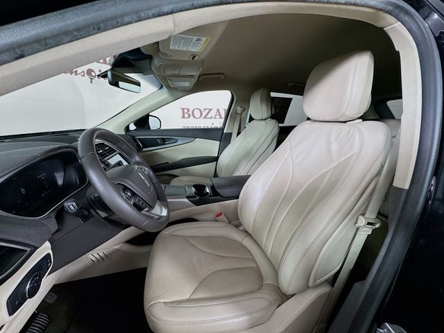 2020 Lincoln Nautilus Standard