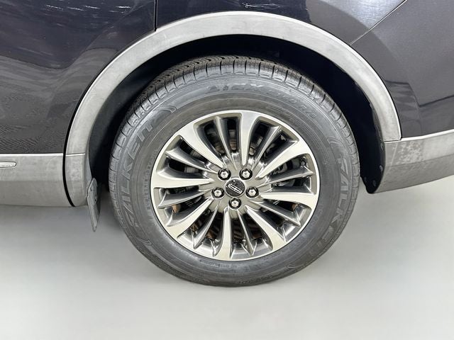 2020 Lincoln Nautilus Standard