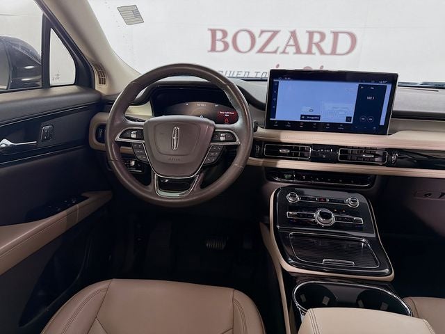 2022 Lincoln Nautilus Standard