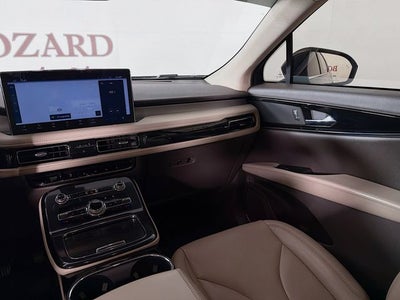 2022 Lincoln Nautilus Standard