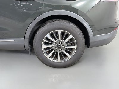 2022 Lincoln Nautilus Standard