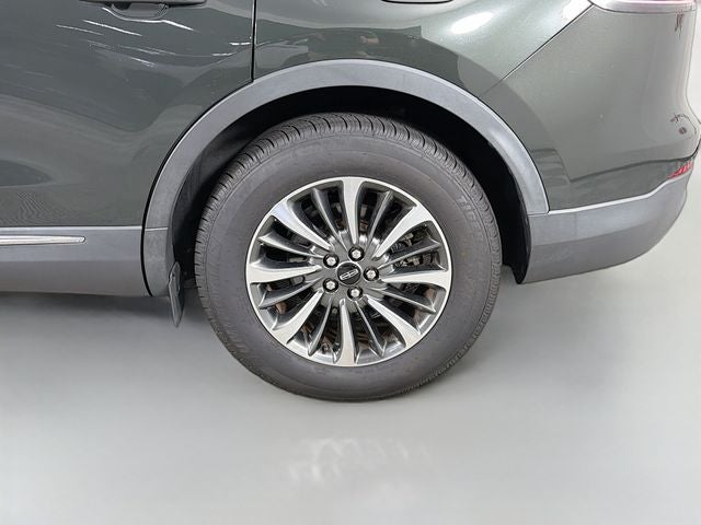 2022 Lincoln Nautilus Standard