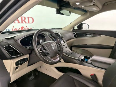 2019 Lincoln Nautilus Select