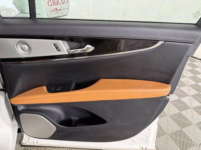 2022 Lincoln Nautilus Black Label