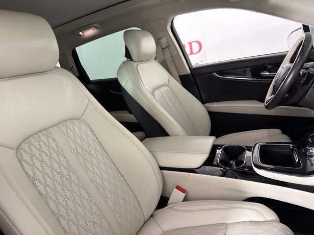 2023 Lincoln Nautilus Black Label