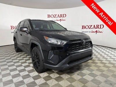 2020 Toyota RAV4 LE