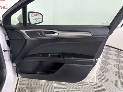 2019 Ford Fusion Hybrid SE