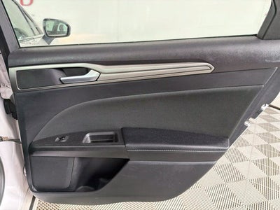 2019 Ford Fusion Hybrid SE