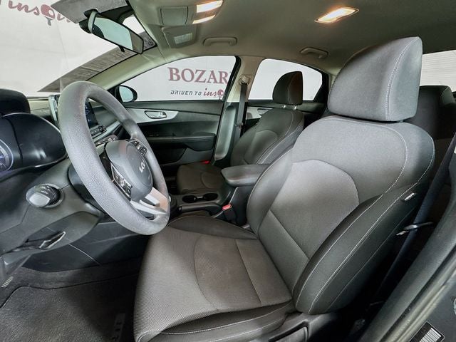2022 Kia Forte FE