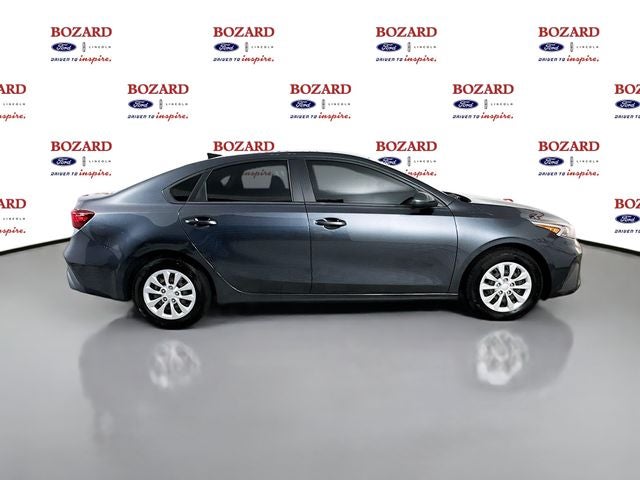 2022 Kia Forte FE