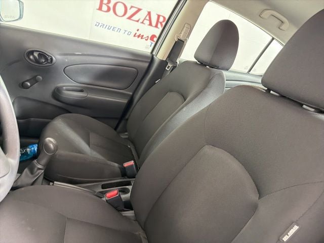 2019 Nissan Versa 1.6 S