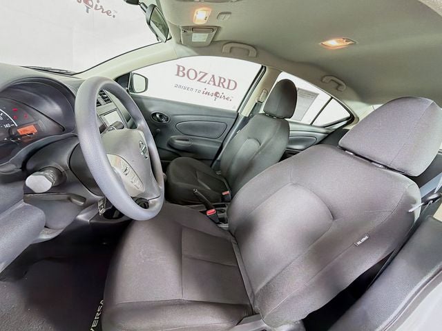 2019 Nissan Versa 1.6 S
