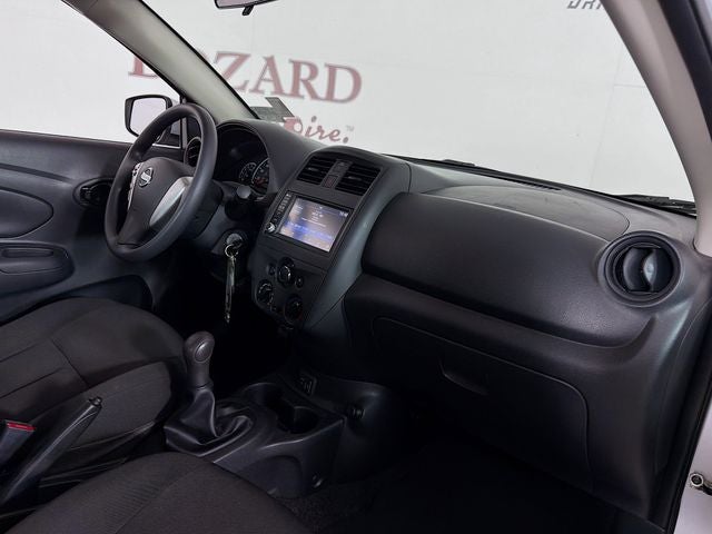 2019 Nissan Versa 1.6 S