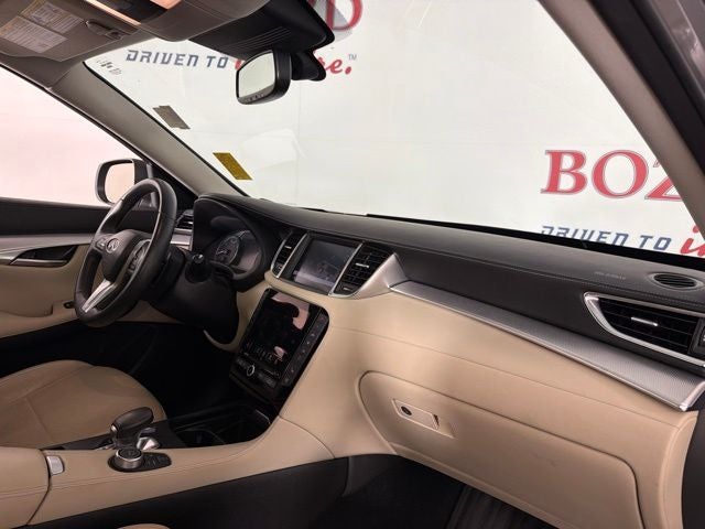 2022 INFINITI QX50 Sensory