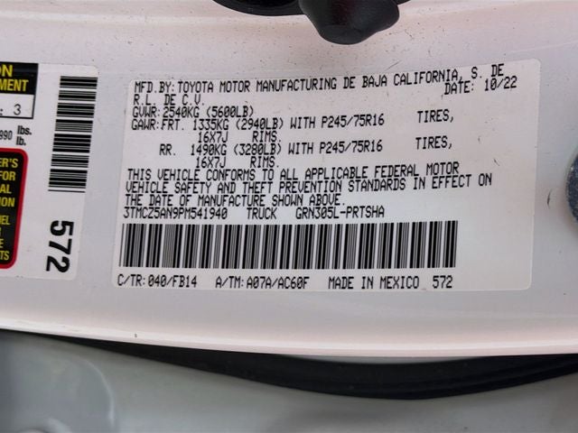 2023 Toyota Tacoma SR V6