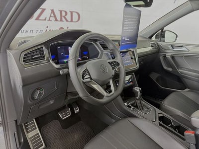 2022 Volkswagen Tiguan 2.0T SE R-Line Black