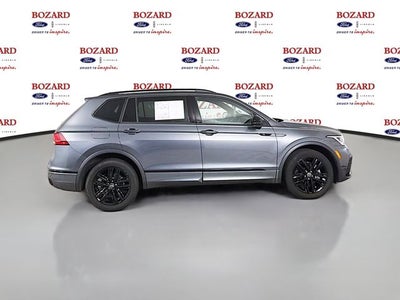 2022 Volkswagen Tiguan 2.0T SE R-Line Black