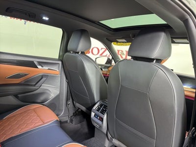 2025 Volkswagen Tiguan 2.0T SEL R-Line