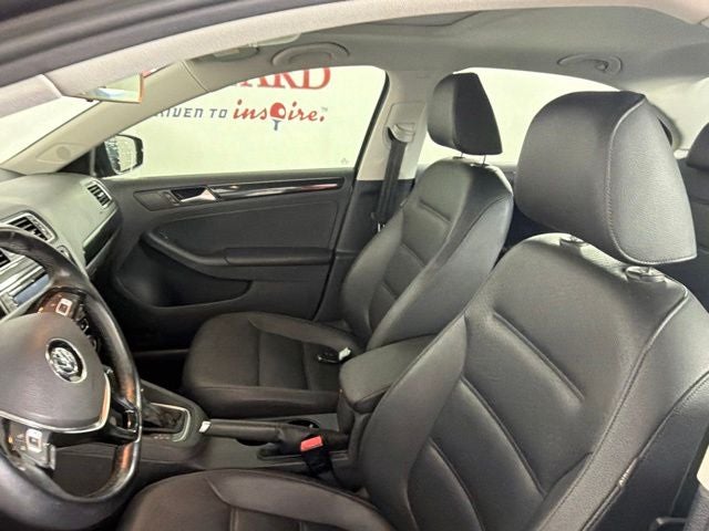 2017 Volkswagen Jetta 1.8T SEL