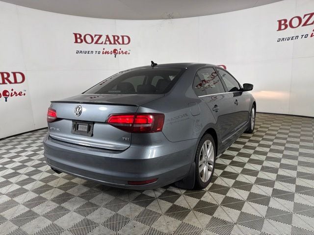 2017 Volkswagen Jetta 1.8T SEL