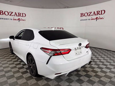 2019 Toyota Camry SE