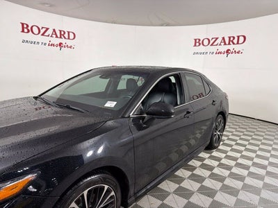 2018 Toyota Camry SE