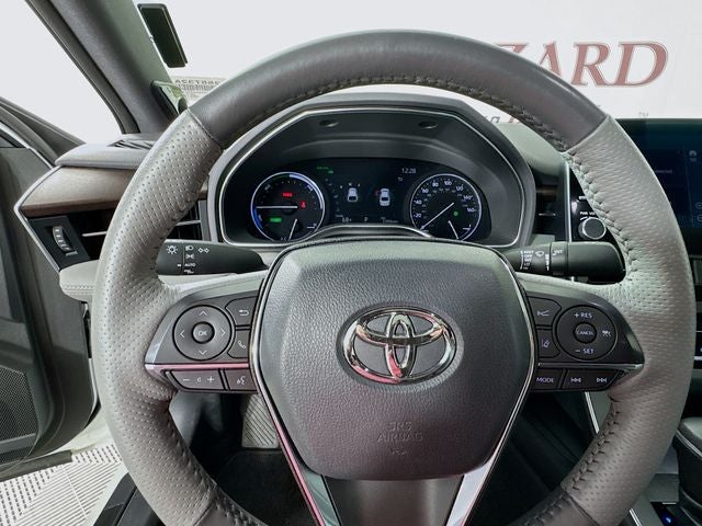 2021 Toyota Avalon Hybrid Limited