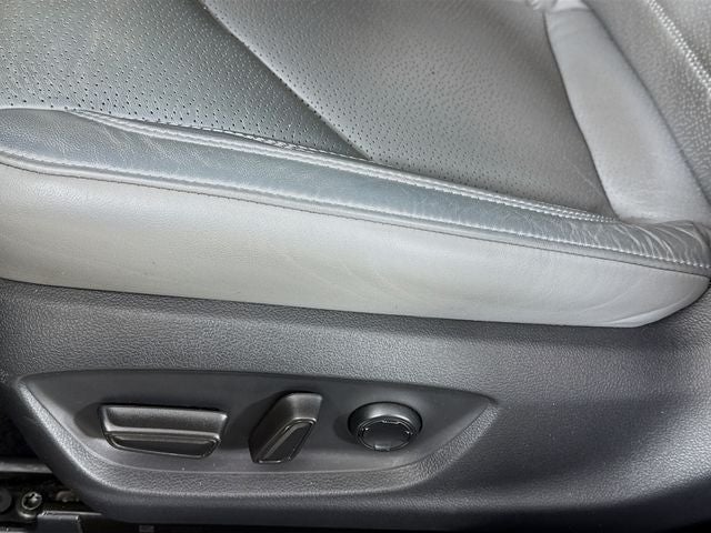 2021 Toyota Avalon Hybrid Limited