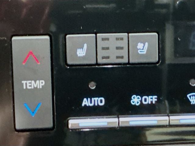 2021 Toyota Avalon Hybrid Limited