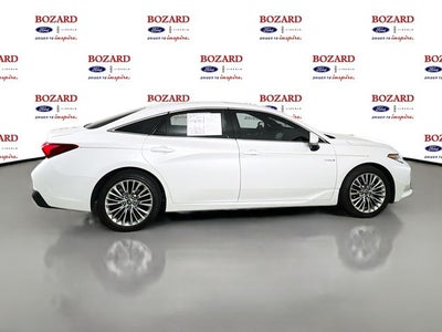 2021 Toyota Avalon Hybrid Limited