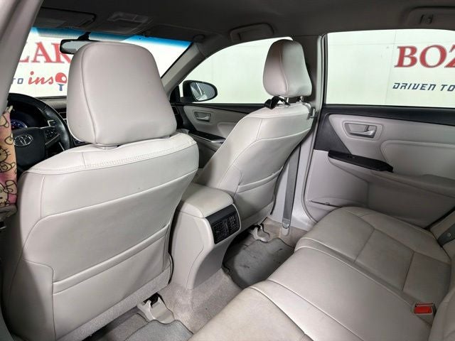 2016 Toyota Camry XLE