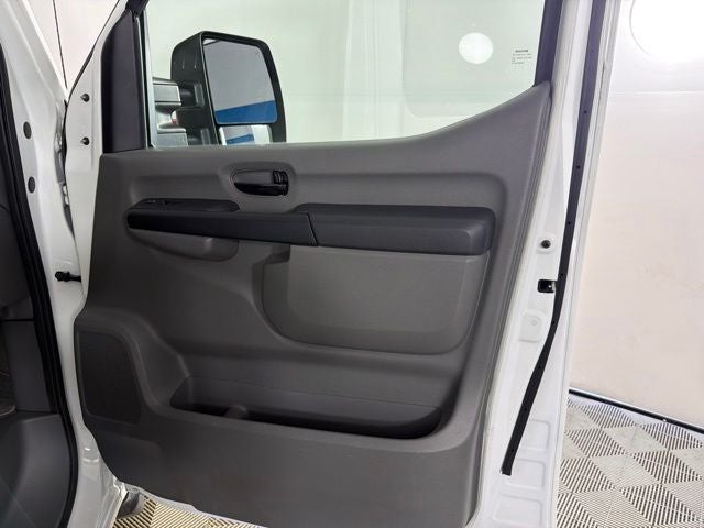2017 Nissan NV Passenger SL