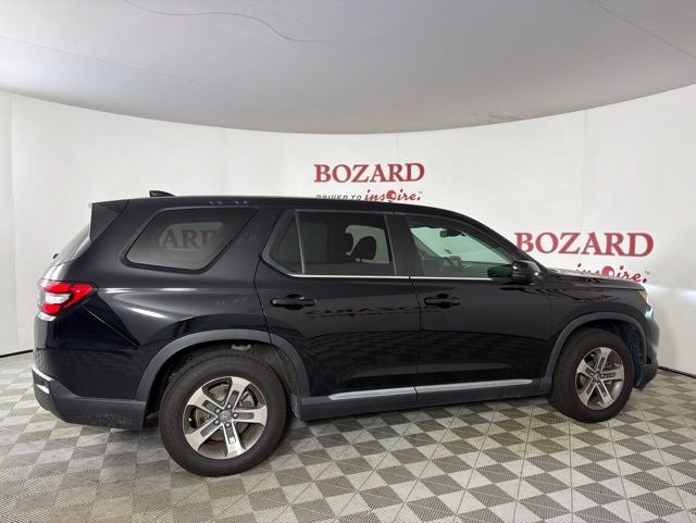 2023 Honda Pilot EX-L 8 Passenger