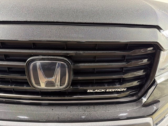2022 Honda Ridgeline Black Edition