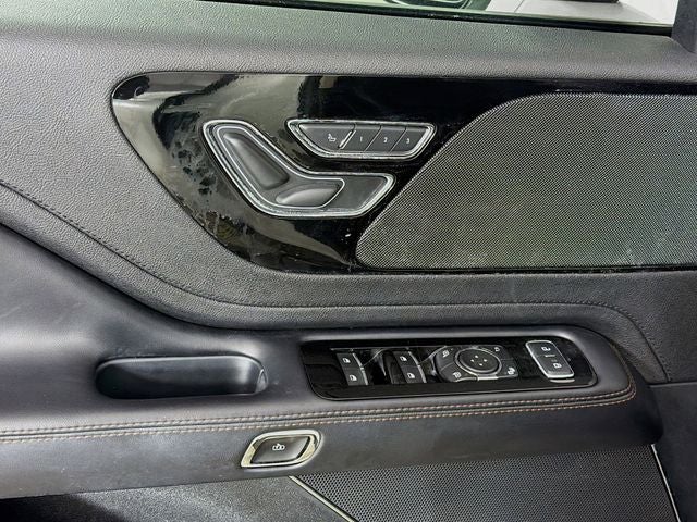 2023 Lincoln Aviator Standard