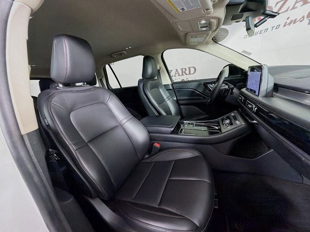 2023 Lincoln Aviator Standard