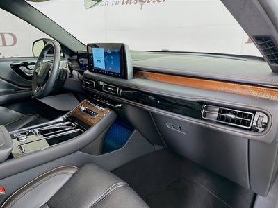 2025 Lincoln Aviator Black Label