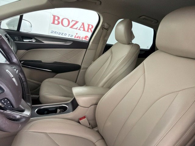 2019 Lincoln MKC Standard