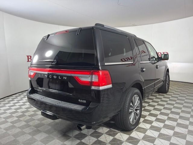2017 Lincoln Navigator Select