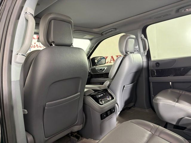 2019 Lincoln Navigator Select