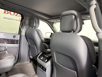 2019 Lincoln Navigator Select