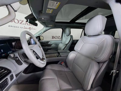 2019 Lincoln Navigator Select